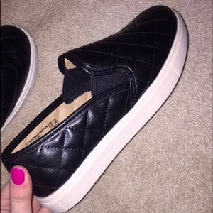 SM dupes quilted slip ons